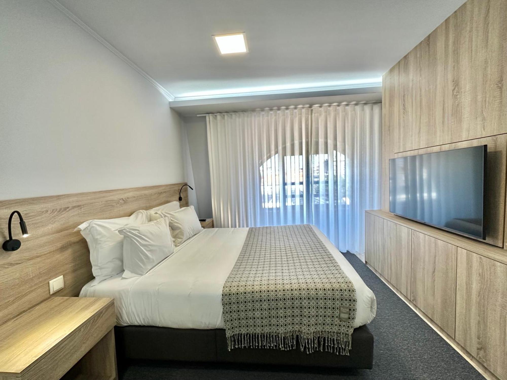Youropo - Downtown Porto Luaran gambar